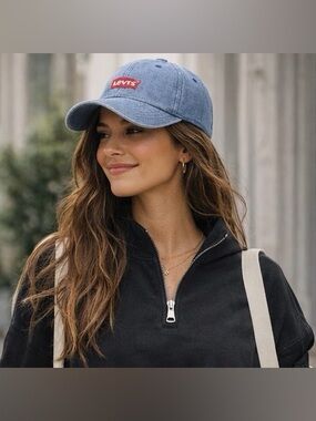 Levis Denim Baseball Cap Light Wash Logo Hat Adjustable Snapback One Size 58cm